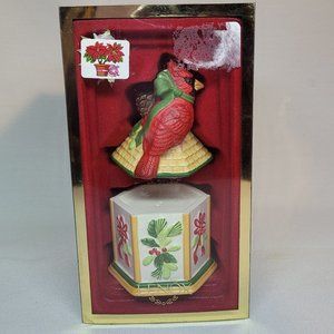 Lenox Winter Greetings Cardinal Salt / Pep Shak